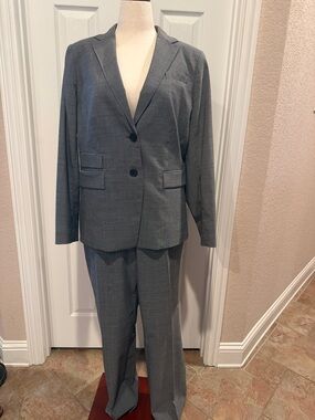 Talbots Gray Women's Suit Heritage Blazer and Coordinating Pants 14